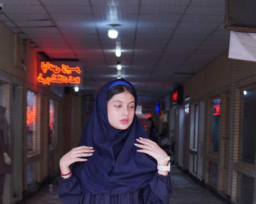 مقنعه بروجرد مشکی و سورمه ای